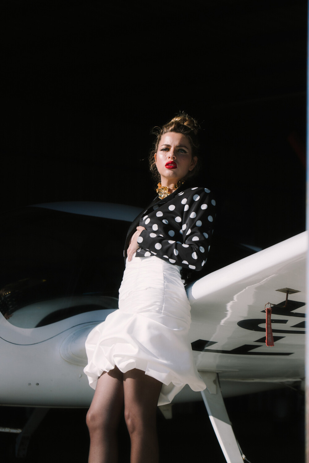 Mini falda drapeada con volumen