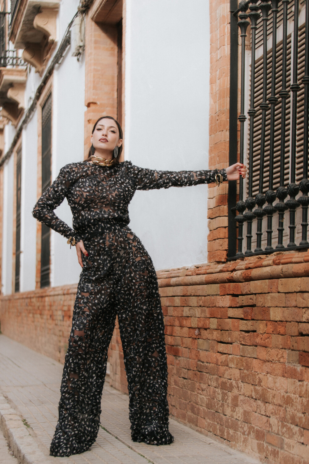 Pantalón encaje lunares